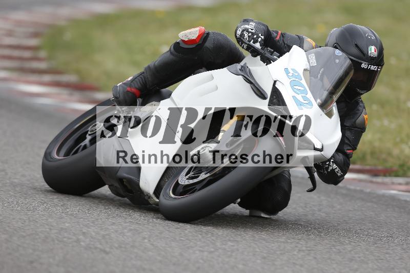 Archiv-2025/04 13.04.2025 Get Faster Caremotion ADR/Gruppe rot/302